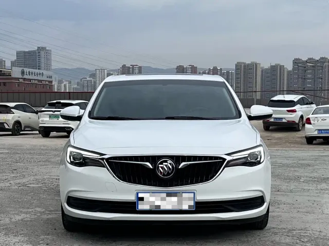 Buick Excelle — Фото автомобиля 2