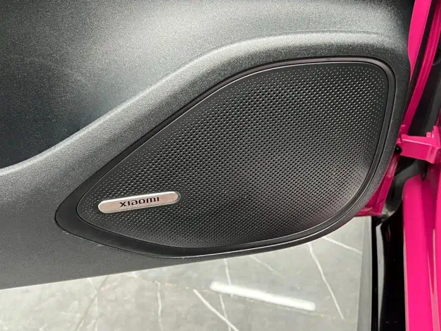 Xiaomi SU7 — Фото автомобиля 15