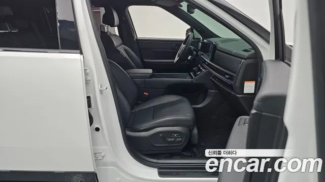 Hyundai Santa Fe MX5 — Фото автомобиля 11