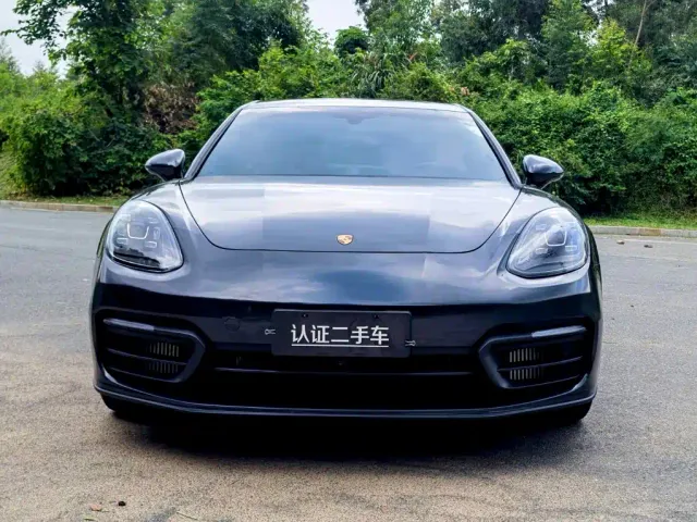 Porsche Panamera — Фото автомобиля 2