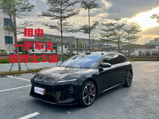 Фотография автомобиля — Nio ET5 Touring