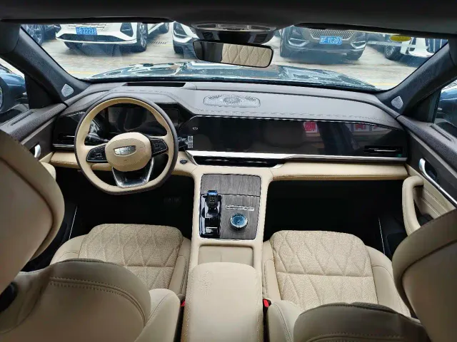 Geely Xingyue L — Фото автомобиля 5