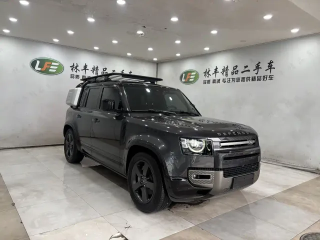Land Rover Defender — Фото автомобиля 3