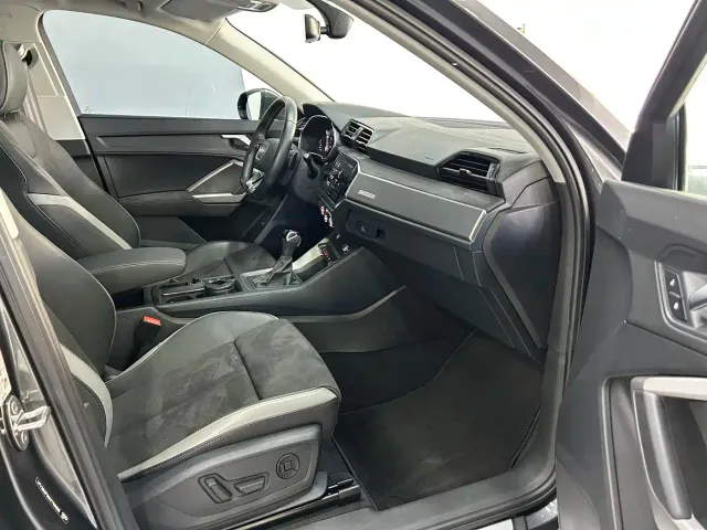 Audi Q3 — Фото автомобиля 18