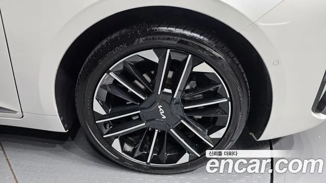 Kia K8 (New) Hybrid — Фото автомобиля 6