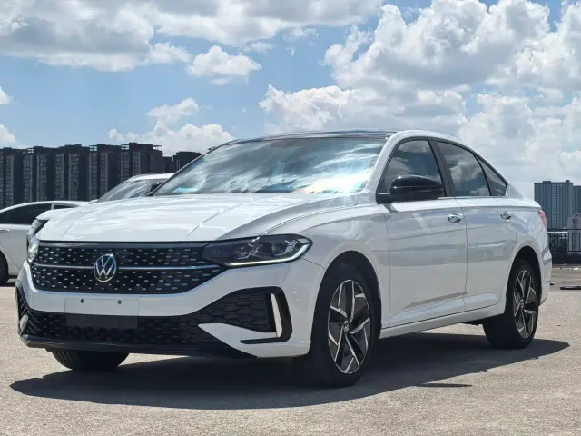 Фотография автомобиля — Volkswagen Lavida