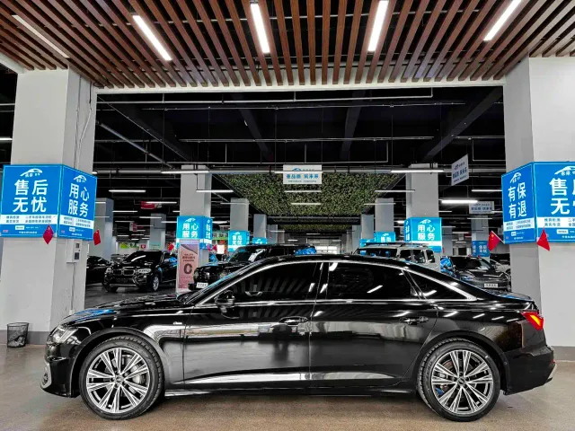 Audi A6L — Фото автомобиля 17