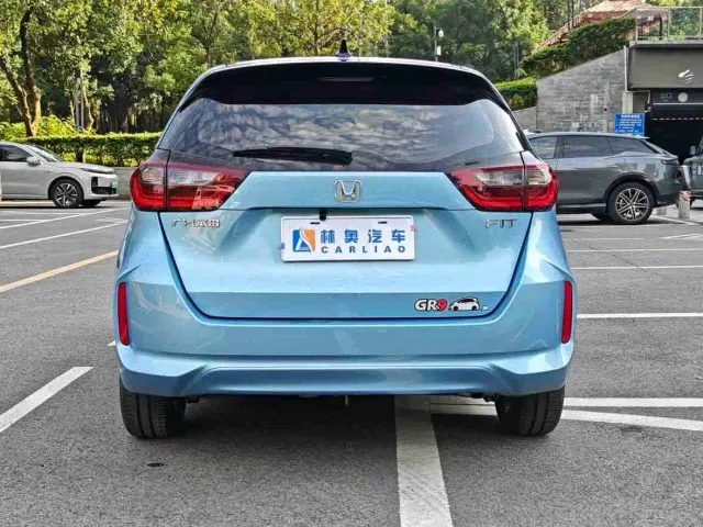 Honda Fit — Фото автомобиля 28
