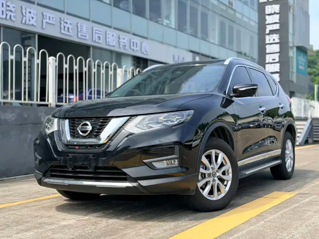 Фотография автомобиля — Nissan X-Trail