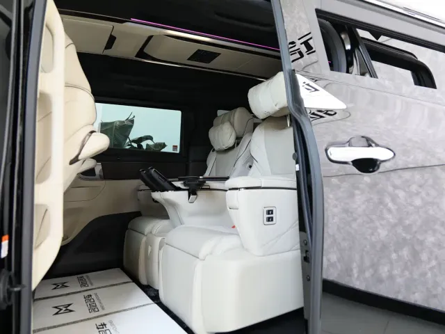 Toyota Vellfire — Фото автомобиля 18