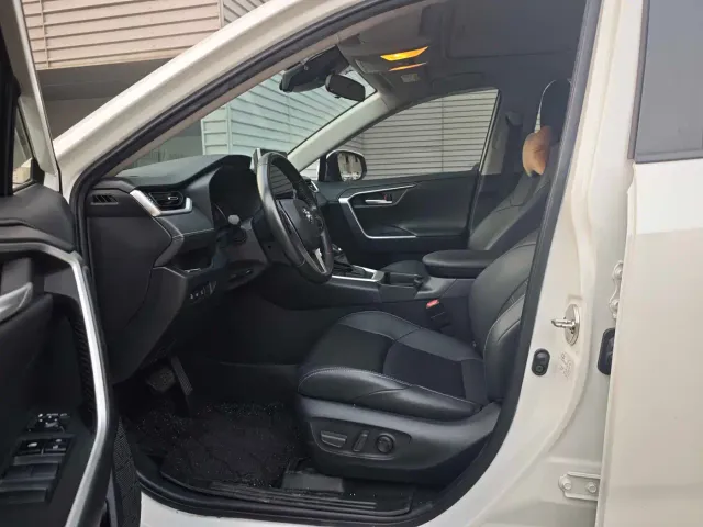 Toyota Wildlander — Фото автомобиля 13