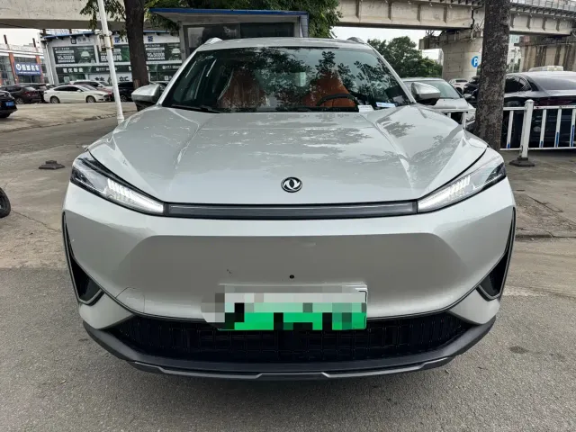 Dongfeng Fengshen L7 — Фото автомобиля 2