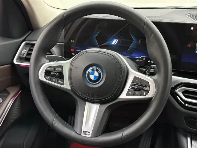 BMW i3 — Фото автомобиля 22
