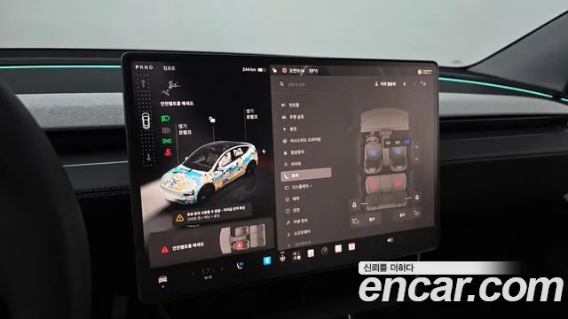 Tesla Model Y — Фото автомобиля 17