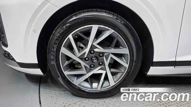 Hyundai Grandeur GN7 — Фото автомобиля 5