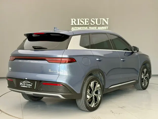 BYD Song Pro — Фото автомобиля 4