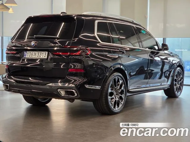 BMW X7 G07 — Фото автомобиля 2