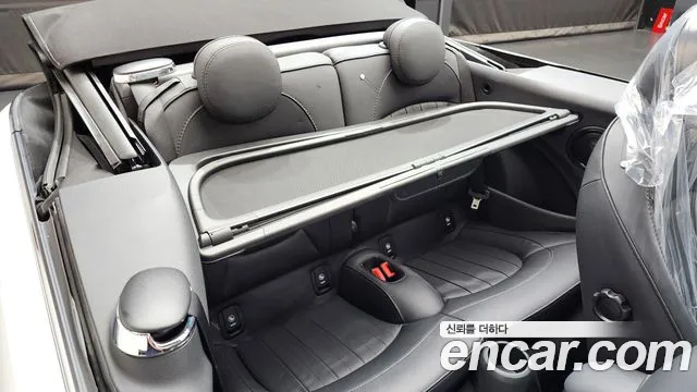Mini Cooper Convertible — Фото автомобиля 11