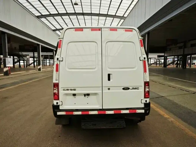 JMC Tesun — Фото автомобиля 7
