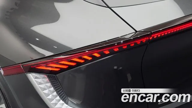 Kia EV6 Long Range — Фото автомобиля 23