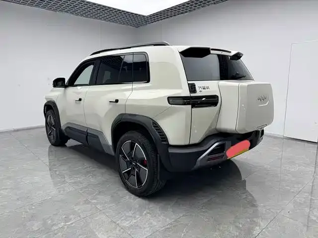 BYD FangChengBao Titanium 3 — Фото автомобиля 16