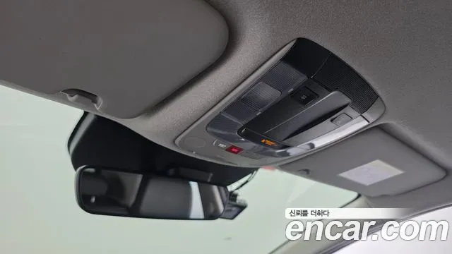 Kia Niro The All New — Фото автомобиля 17