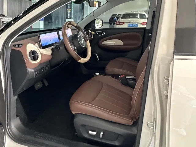 Wuling Bingo — Фото автомобиля 8