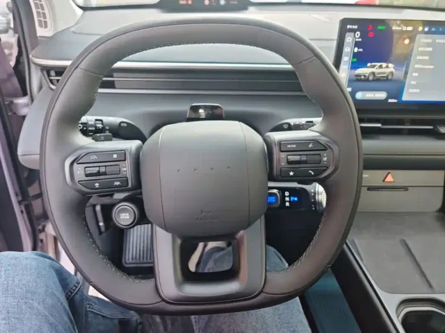 Hyundai ELEXIO — Фото автомобиля 10