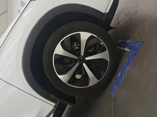 BYD Song PLUS — Фото автомобиля 6