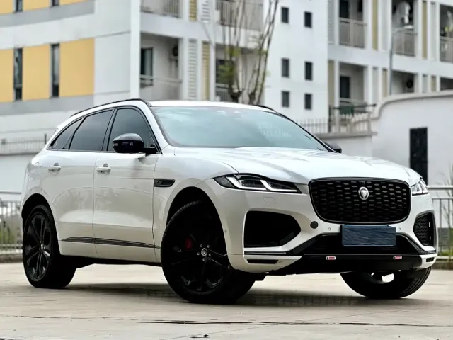Jaguar Jaguar F-PACE 2024 P400 SPORT — Фото автомобиля 3