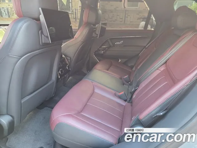 Land Rover Range Rover Sport — Фото автомобиля 12