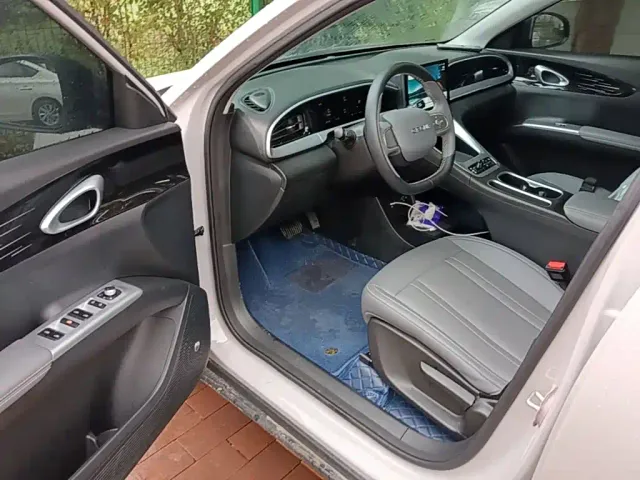 Geely Starry Wish — Фото автомобиля 15