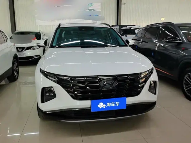 Hyundai Tucson — Фото автомобиля 2