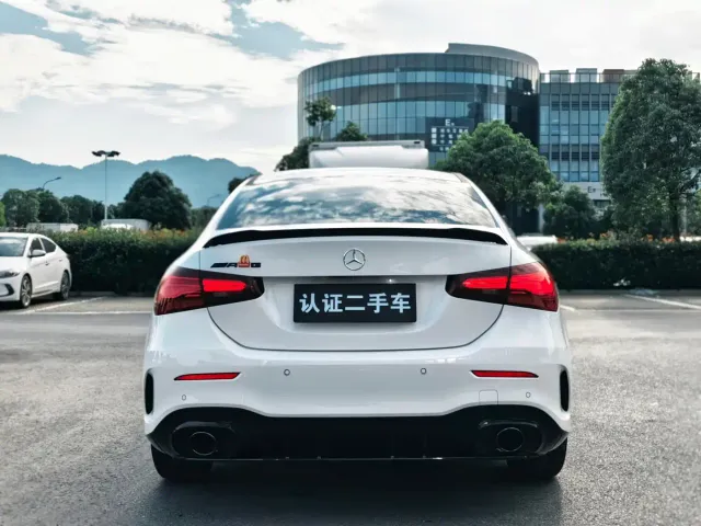 Mercedes-Benz A-Class — Фото автомобиля 5