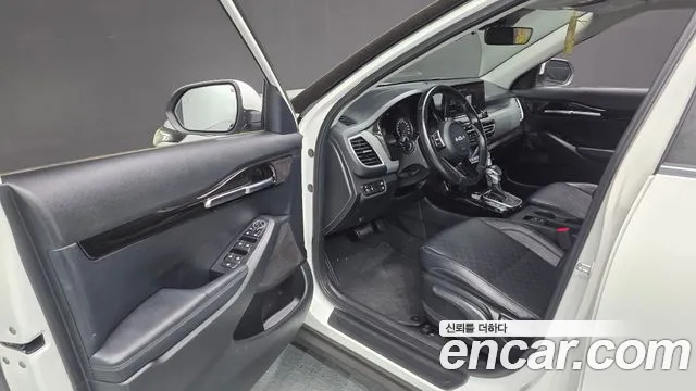 Kia Seltos Seltos Бензин 1.6 турбо 2WD — Фото автомобиля 9