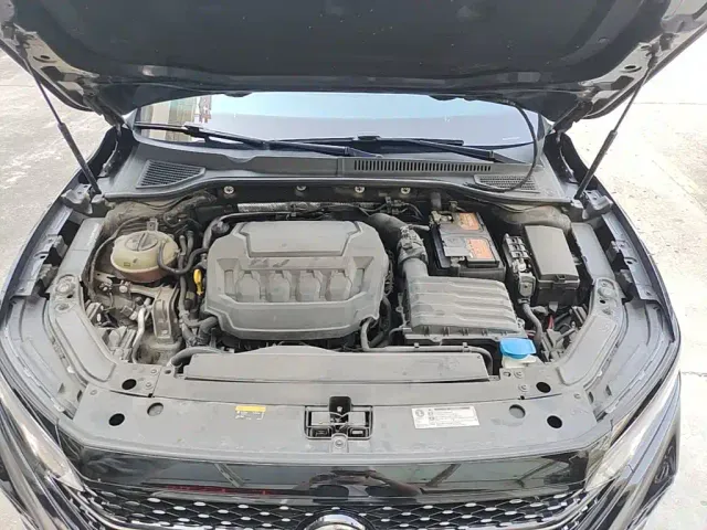 Volkswagen Passat — Фото автомобиля 19