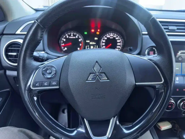 Mitsubishi ASX — Фото автомобиля 13