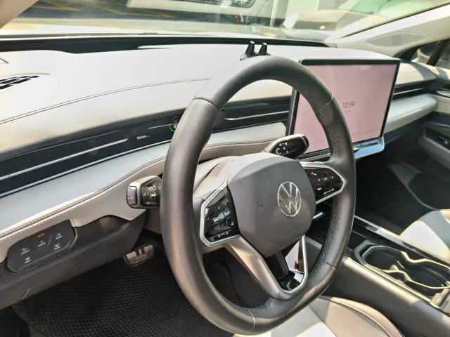 Volkswagen ID.7 Vizzion — Фото автомобиля 12