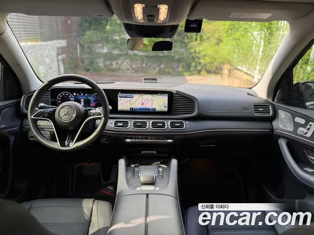Mercedes-Benz GLE-Class — Фото автомобиля 9