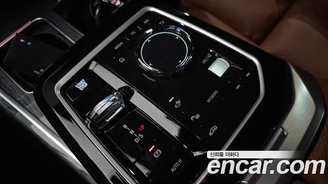 BMW 7-Series 7 серия (G70) 740i xDrive M Sport Limited — Фото автомобиля 9