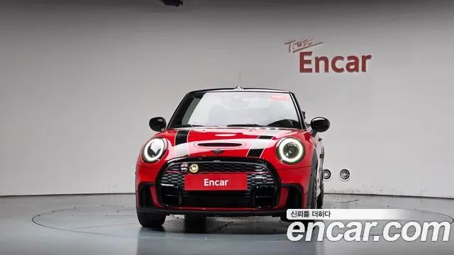 MINI Cooper Convertible — Фото автомобиля 3