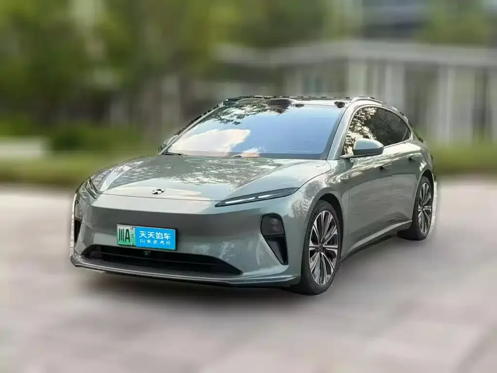 Фотография автомобиля — Nio ET5 Touring
