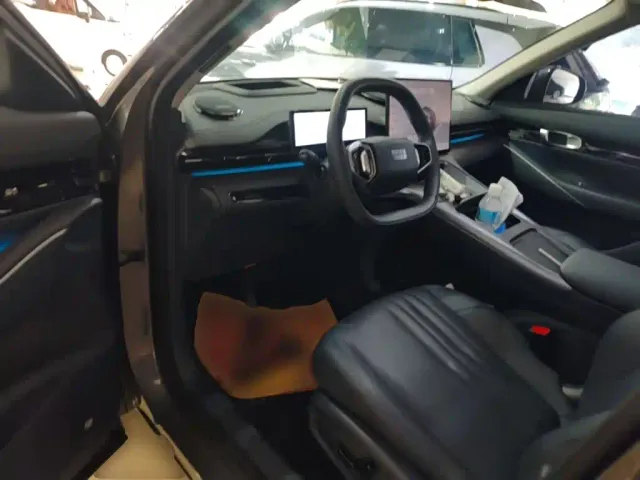 Geely Galaxy E5 — Фото автомобиля 15