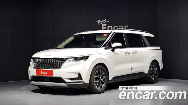Фотография автомобиля — Kia Carnival 4th Gen
