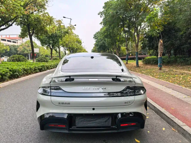 Xiaomi SU7 — Фото автомобиля 5