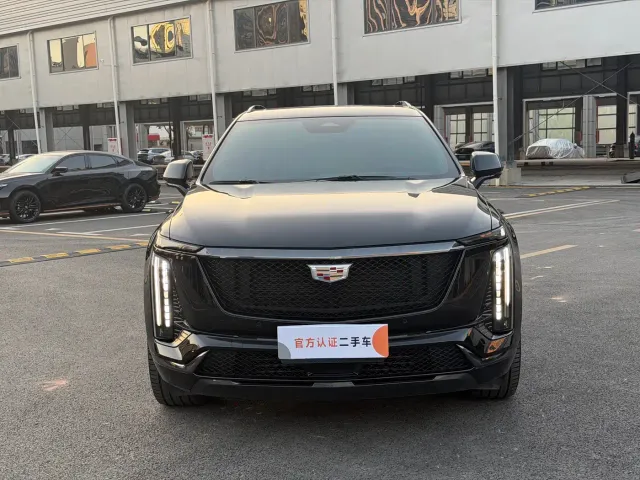 Cadillac XT5 — Фото автомобиля 2