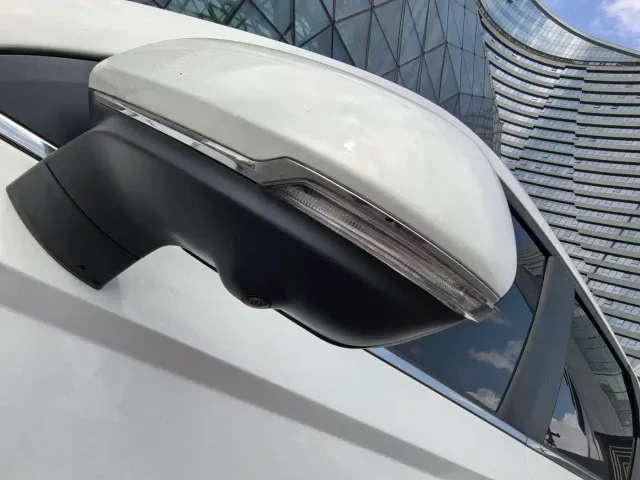 Besturn Bestune T77 2023 1.5T Automatic Luxury — Фото автомобиля 15