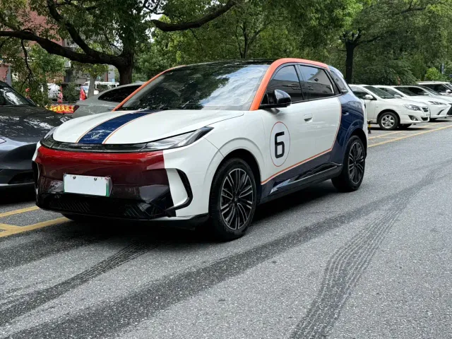 Фотография автомобиля — Arcfox T1