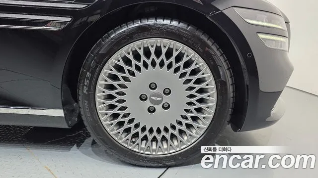 Genesis G80 Бензин 2.5 турбо AWD — Фото автомобиля 3