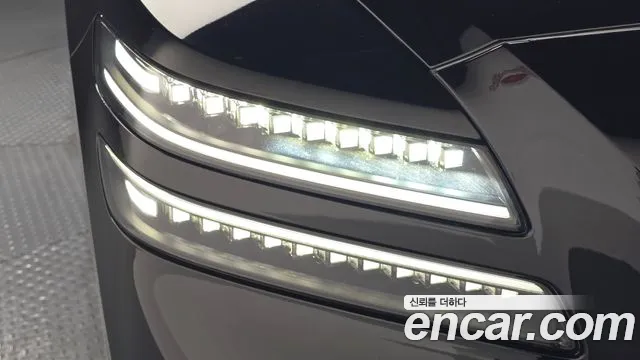 Genesis GV80 — Фото автомобиля 21